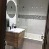 Отель White & Silver Luxury Suite Craiova, фото 7