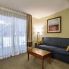 Отель Holiday Inn Express Hotel & Suites Black River Falls, фото 23