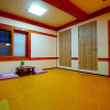 Отель Jeonju Gwigeoraesa Hanok Stay, фото 4