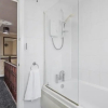 Отель Cosy 3 Bedroom Home With Wifi, Parking & Garden, фото 10