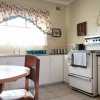 Отель Jean-Lee Bed and Breakfast, фото 17