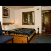 Отель Two Chimneys - Pura Stays, фото 4
