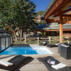 Отель Delightful 14-person chalet with sauna and pool in Les Deux Alpes, фото 6