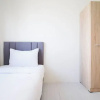 Отель Best Choice And Homey 2Br At Puncak Dharmahusada Apartment, фото 12
