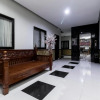 Отель RedDoorz Plus @ Tuparev Cirebon, фото 15