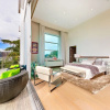 Отель Hollywood Estate with Stunning Views, фото 15