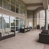 Отель La Quinta Inn & Suites by Wyndham Denver Airport DIA, фото 27