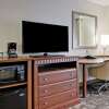 Отель Hampton Inn & Suites Saint John, фото 27