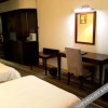 Отель Yishang Hotspring Resort, фото 1