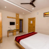 Отель South Inn by OYO Rooms, фото 6