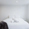 Отель Newly Refurbished Studio Flat In Camberwell, фото 6