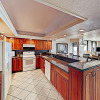 Отель New Listing! Enchanting Corner Unit W/ Gym & Pools 3 Bedroom Condo, фото 10
