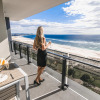 Отель Iconic Kirra Beach Resort, фото 20