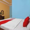 Отель OYO 92631 Hotel Dan Aula Wahyu Sari B, фото 3