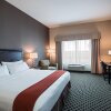 Отель Holiday Inn Express & Suites Green Bay East, an IHG Hotel, фото 34