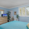 Отель Kingston Arms 2nd Fl Walk to Beach & St. Armands Circle, фото 7