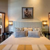 Отель HOLT - Classic Chalet with Pool Overlooking Parroquia, фото 15