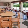 Отель Quality Inn & Suites Vandalia near I-70 and Hwy 51, фото 34