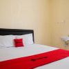 Отель RedDoorz @ Putri Syariah Brebes, фото 6
