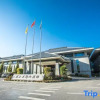 Отель Huoerguosi Yingbin Guest House, фото 1