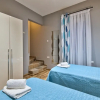 Отель Seaviews Hilltop Beach House St Julians, фото 2