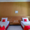 Отель RedDoorz near Balai Kota Batu 3, фото 14
