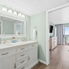 Отель Long Beach by Book That Condo, фото 37