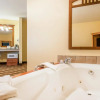 Отель Econo Lodge Inn & Suites, фото 9