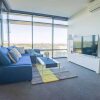 Отель Luxury Skyrise 2bed2bath APT in Olympic Park, фото 10