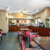 Отель Comfort Inn, фото 29