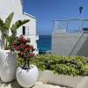 Отель Clifton YOLO Spaces – Clifton Sea View Apartments, фото 29
