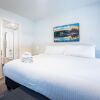 Отель The RendezView by Revelstoke Vacations в Ревелстоук