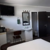Отель Interlake Motel, фото 2