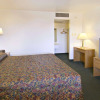 Отель Super 8 By Wyndham Vernon, фото 2