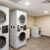 Отель Candlewood Suites Roanoke Airport, an IHG Hotel, фото 10