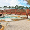 Отель The Wharf 521 by Youngs Suncoast, фото 1