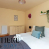 Отель Lovely Apartment by the Hillwood Park-free Parking, фото 2