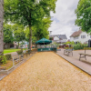 Отель Charming Holiday Home in Grubbenvorst Near River Maas, фото 23