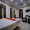 Отель OYO 22530 Savoy Hotel, фото 13