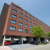 Отель Bastion Hotel Amsterdam Airport в Хофддорпе