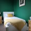 Отель 2 Bedroom Apartment at Kent Escapes Short Lets & Serviced Accommodation Kent, Bouverie Escape Folkes, фото 5