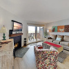 Отель Bay-view Beach W/ Pool, Deck & Balcony 2 Bedroom Condo, фото 2
