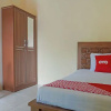 Отель OYO 91762 Green Home Stay Syariah, фото 12