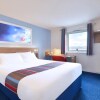 Отель Travelodge Borehamwood, фото 11