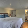 Отель Kennebunk Cottage w/ Yard < 1 Mi to Beach!, фото 6