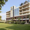Отель Days Hotel by Wyndham Neemrana Jaipur Highway, фото 1