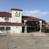 Отель Kiwi Inn By OYO Willowbrook Houston Hwy 249 Beltway, фото 16
