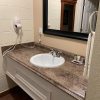Отель Townhouse Inn & Suites, фото 6