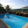 Отель Appartement de 2 chambres avec vue sur la mer piscine partagee et terrasse amenagee a Sainte Luce a , фото 7