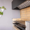 Отель Modern 1Br New Flat w Terrace Pool Gym, фото 2